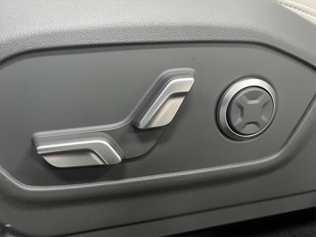 new 2025 Hyundai Santa Fe car, priced at $42,462