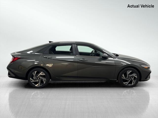 new 2025 Hyundai Elantra car, priced at $25,527