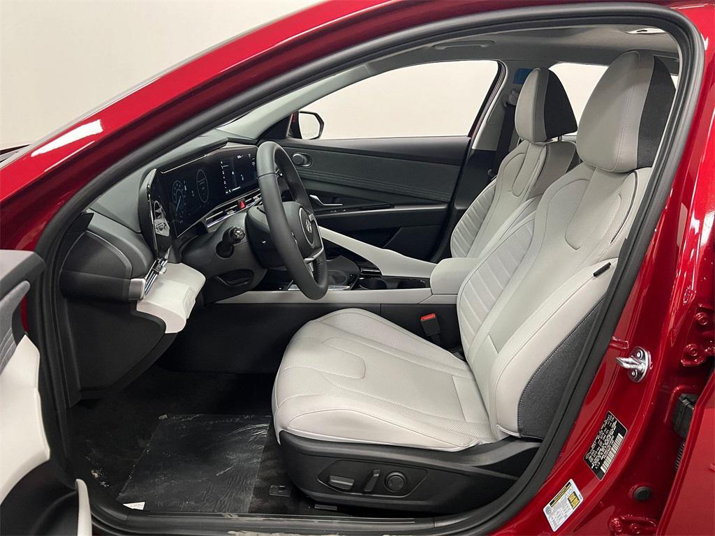 new 2025 Hyundai ELANTRA HEV car, priced at $28,713