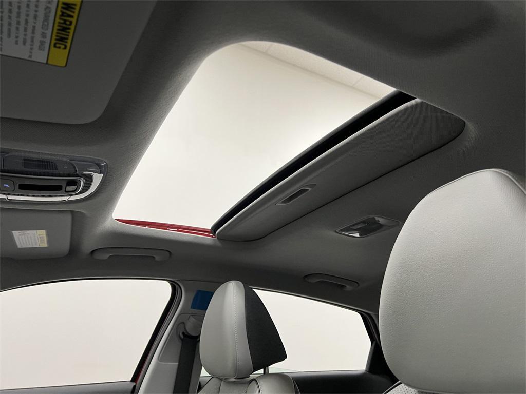 new 2025 Hyundai ELANTRA HEV car, priced at $28,713