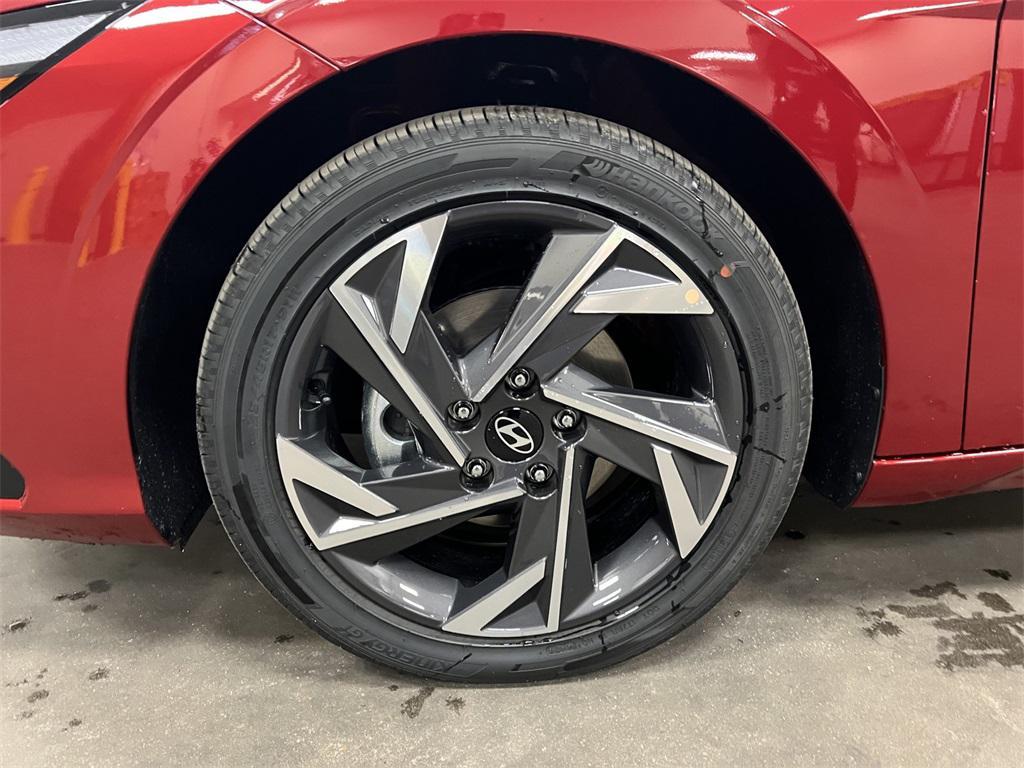 new 2025 Hyundai ELANTRA HEV car, priced at $28,713