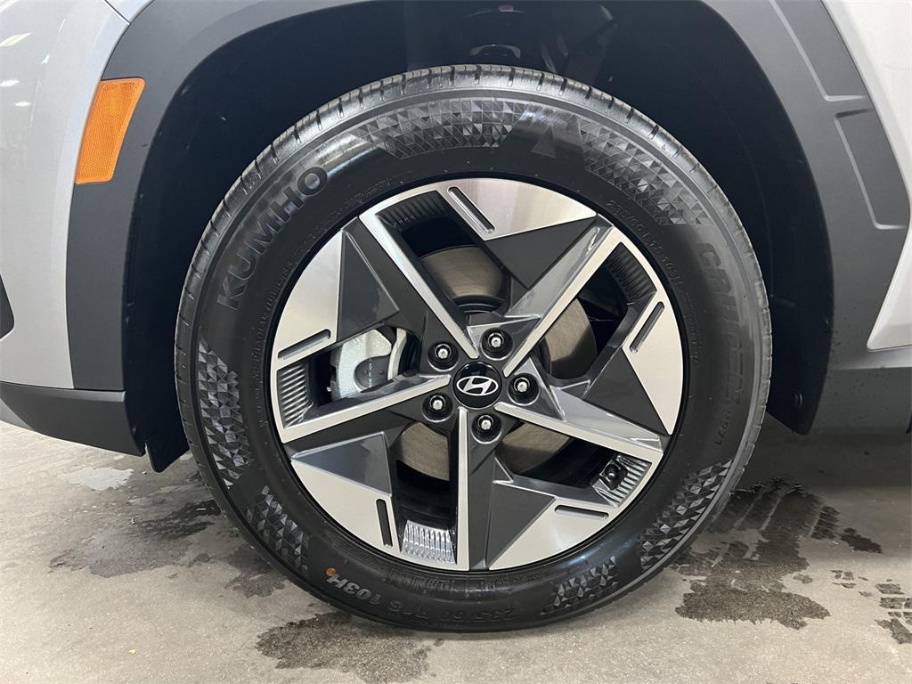 new 2025 Hyundai Tucson car, priced at $32,337