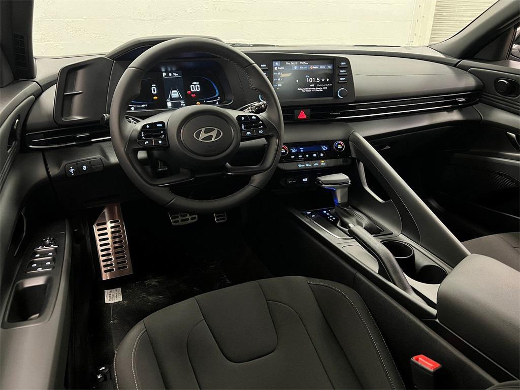 new 2025 Hyundai Elantra car, priced at $23,645