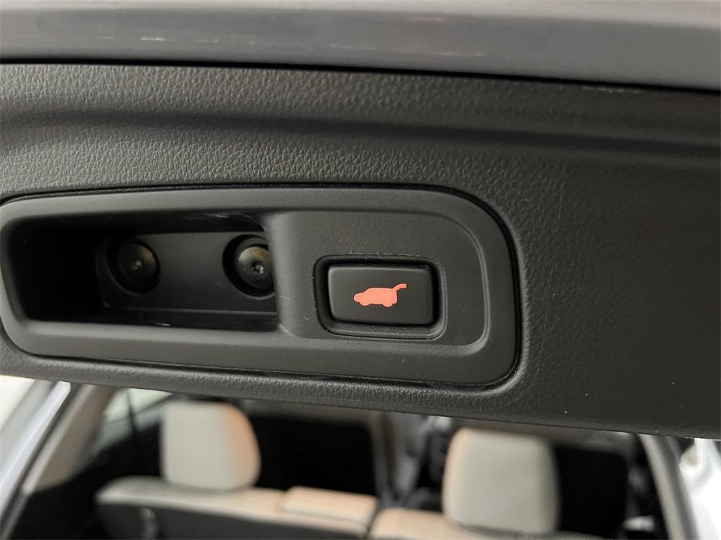 used 2021 Honda Pilot car, priced at $26,595