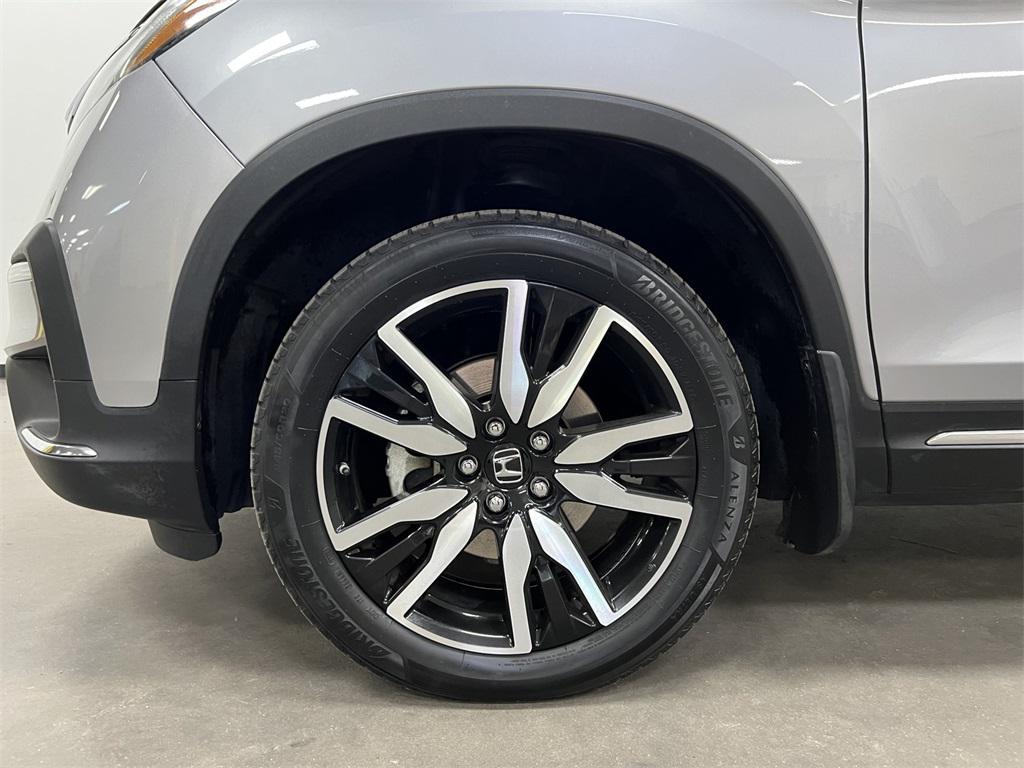 used 2021 Honda Pilot car, priced at $26,595