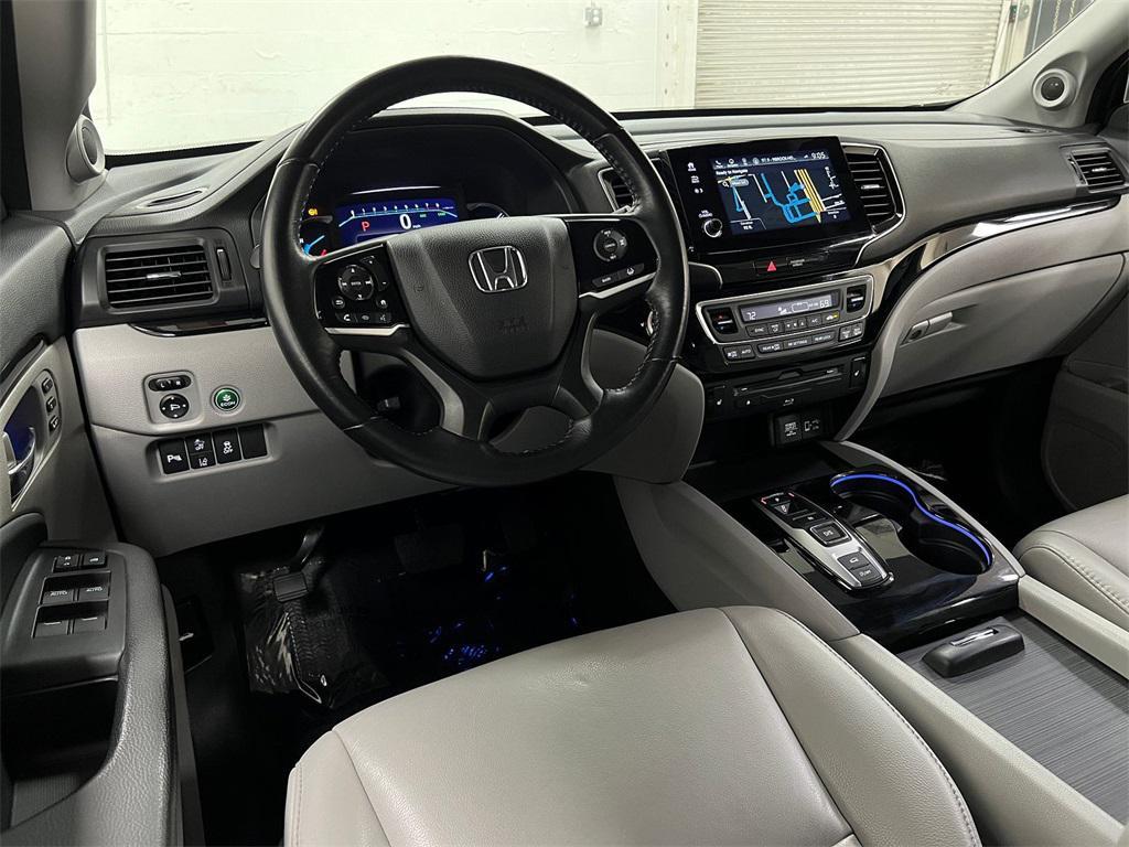 used 2021 Honda Pilot car, priced at $26,595