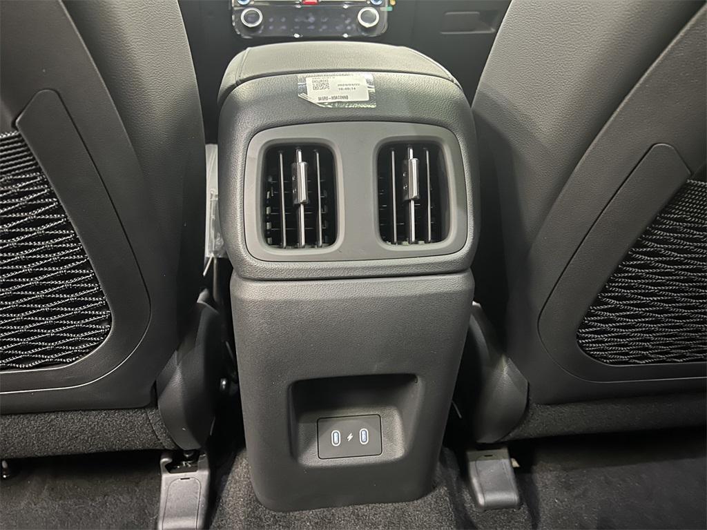 new 2025 Hyundai Tucson car, priced at $38,004