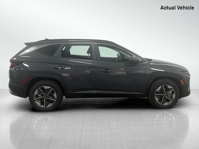 new 2025 Hyundai Tucson car, priced at $30,540