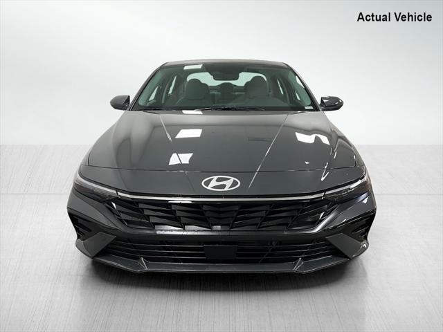 new 2025 Hyundai Elantra car, priced at $28,477