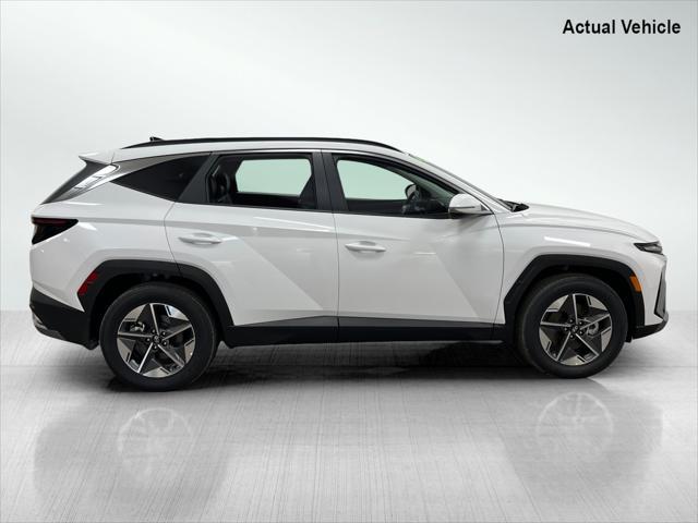 new 2025 Hyundai Tucson car, priced at $33,112