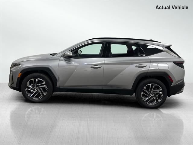 new 2025 Hyundai TUCSON Hybrid car, priced at $41,062