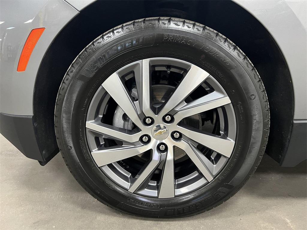 used 2024 Chevrolet Equinox car, priced at $23,295