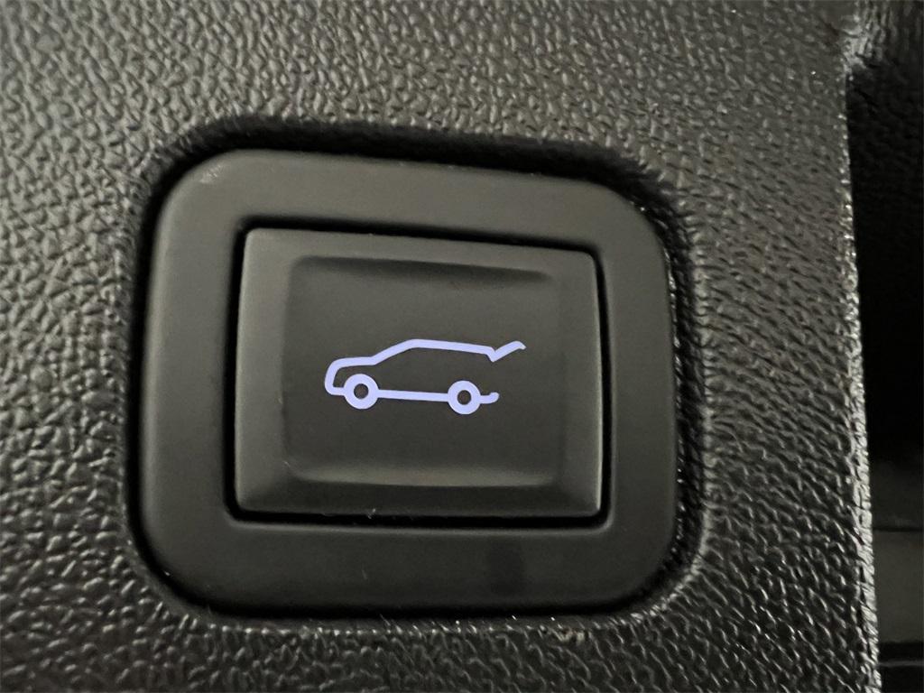 used 2024 Chevrolet Equinox car, priced at $23,295