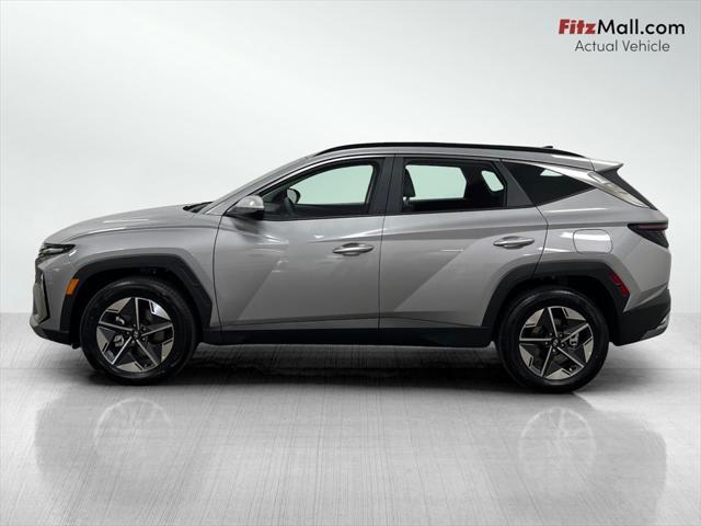 new 2025 Hyundai TUCSON Hybrid car, priced at $35,397