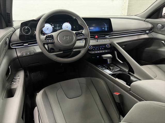 new 2025 Hyundai Elantra car, priced at $26,013