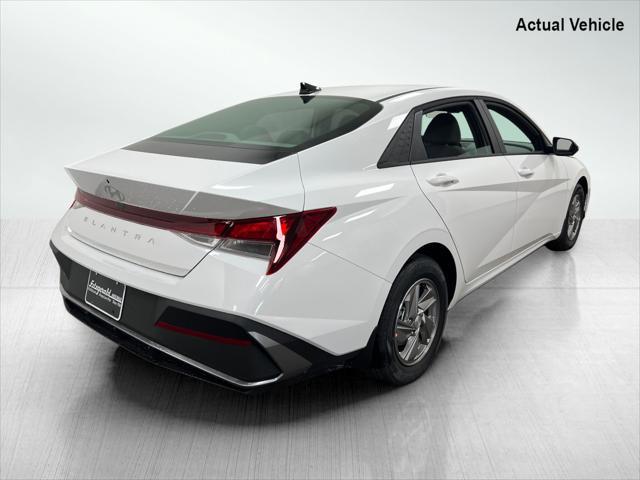 new 2025 Hyundai Elantra car, priced at $22,522