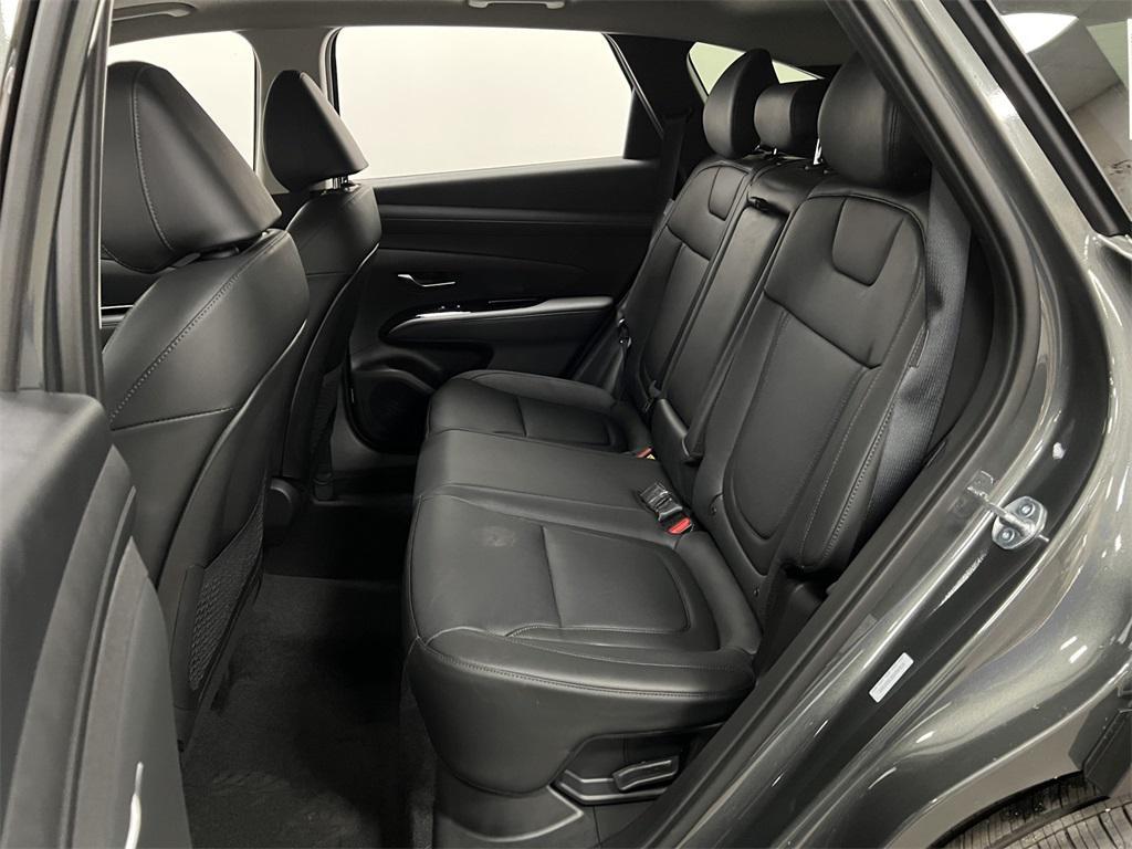 new 2025 Hyundai TUCSON Hybrid car, priced at $39,796