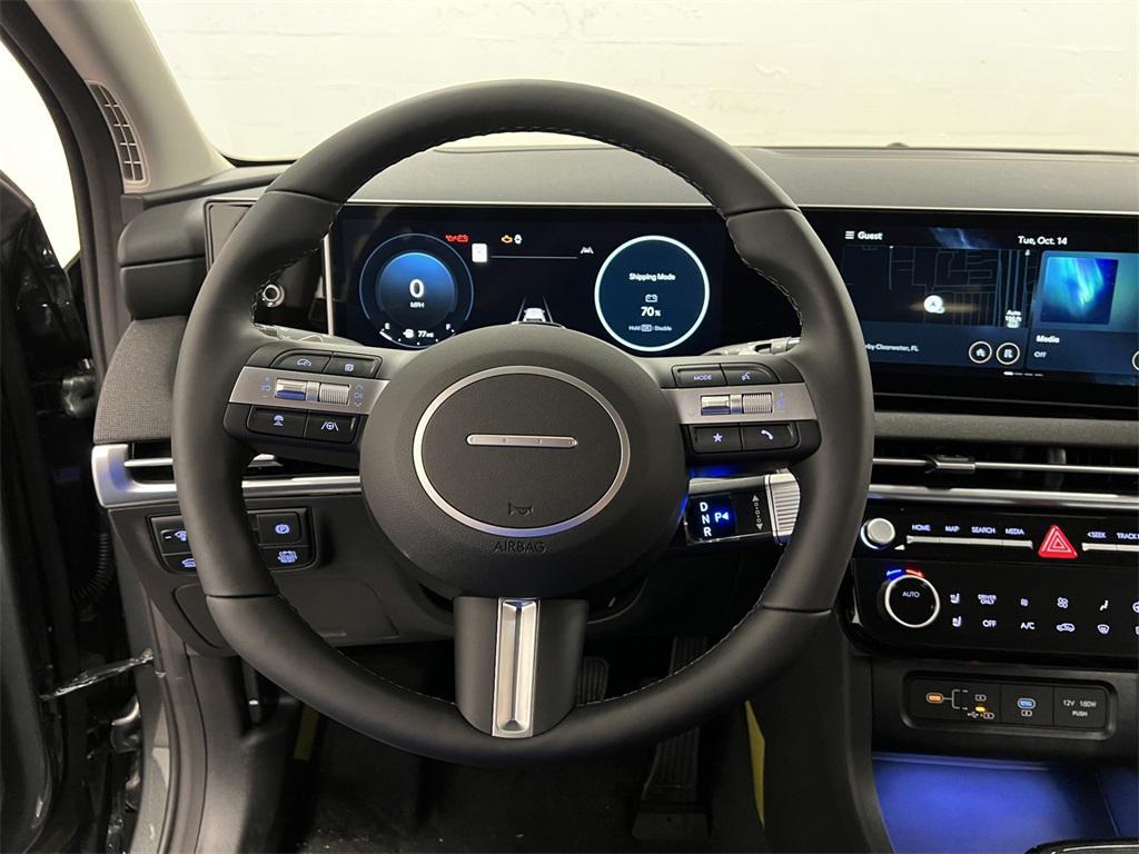 new 2025 Hyundai TUCSON Hybrid car, priced at $39,796