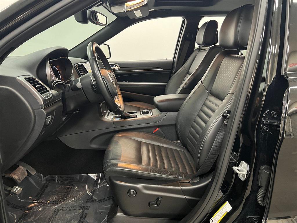 used 2020 Jeep Grand Cherokee car, priced at $26,193