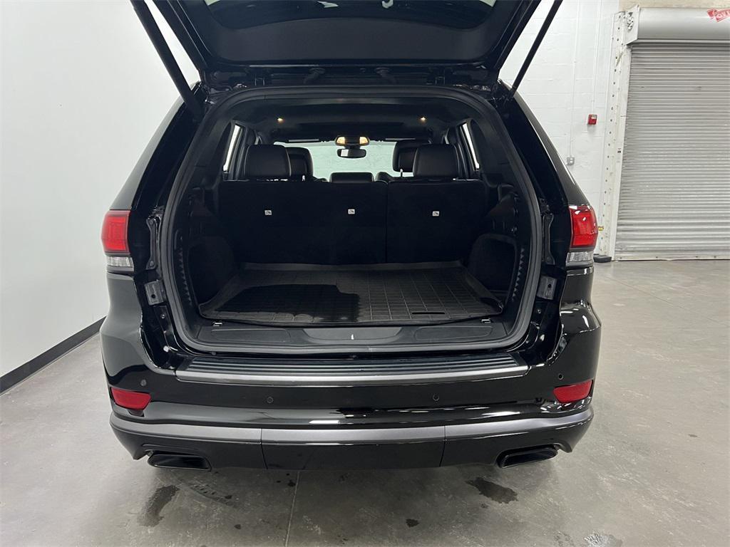 used 2020 Jeep Grand Cherokee car, priced at $26,193
