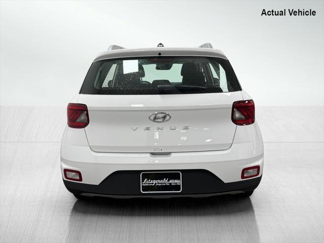 new 2025 Hyundai Venue car, priced at $22,243