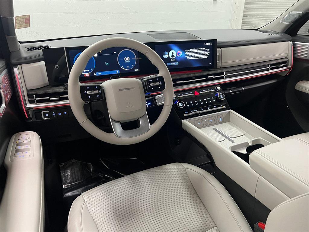 used 2024 Hyundai Santa Fe car, priced at $33,395