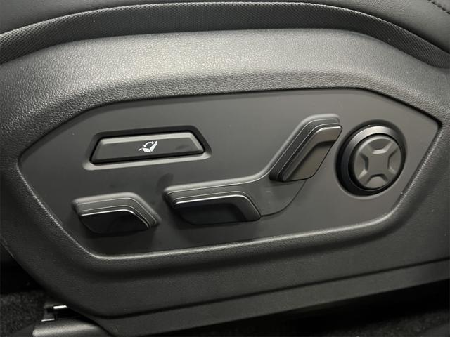 new 2025 Hyundai Santa Fe car, priced at $46,372