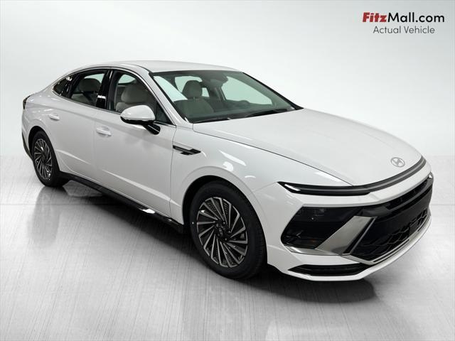 new 2025 Hyundai Sonata Hybrid car, priced at $31,064