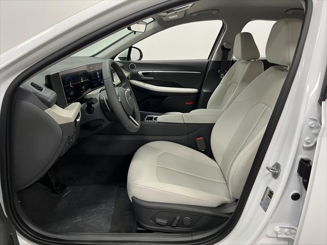 new 2025 Hyundai Sonata Hybrid car, priced at $31,464