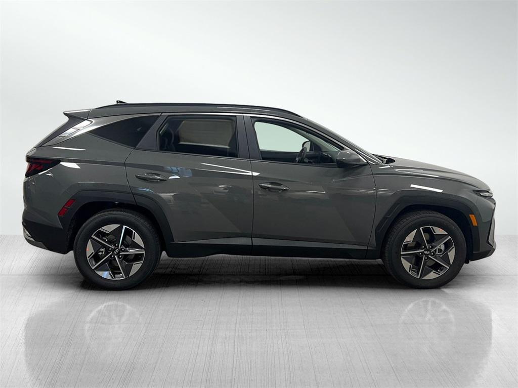new 2026 Hyundai Tucson car, priced at $30,611