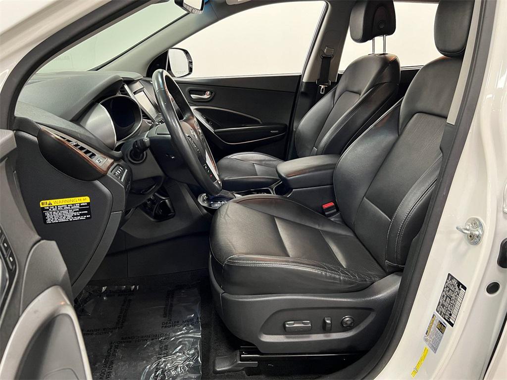 used 2019 Hyundai Santa Fe XL car, priced at $19,095