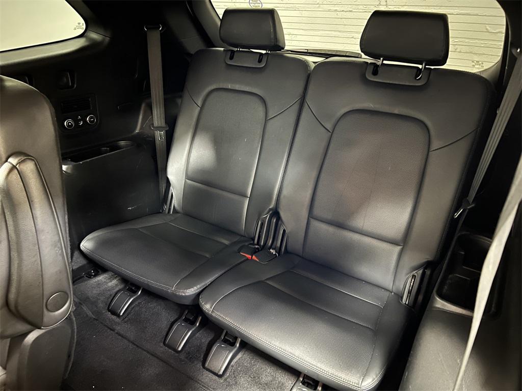 used 2019 Hyundai Santa Fe XL car, priced at $19,095