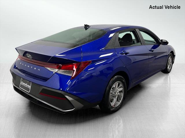 new 2025 Hyundai Elantra car, priced at $22,039
