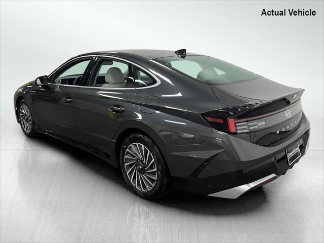 new 2025 Hyundai Sonata Hybrid car, priced at $30,984
