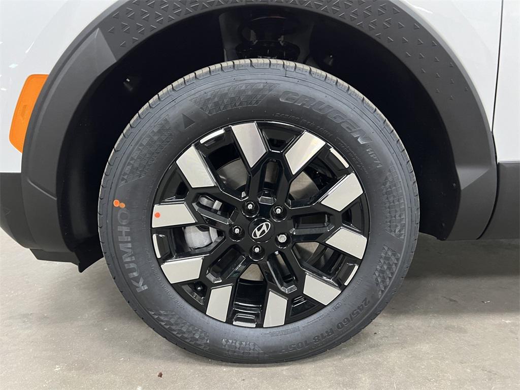 new 2025 Hyundai SANTA CRUZ car, priced at $30,498
