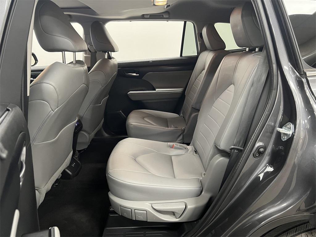 used 2023 Toyota Highlander car, priced at $32,195