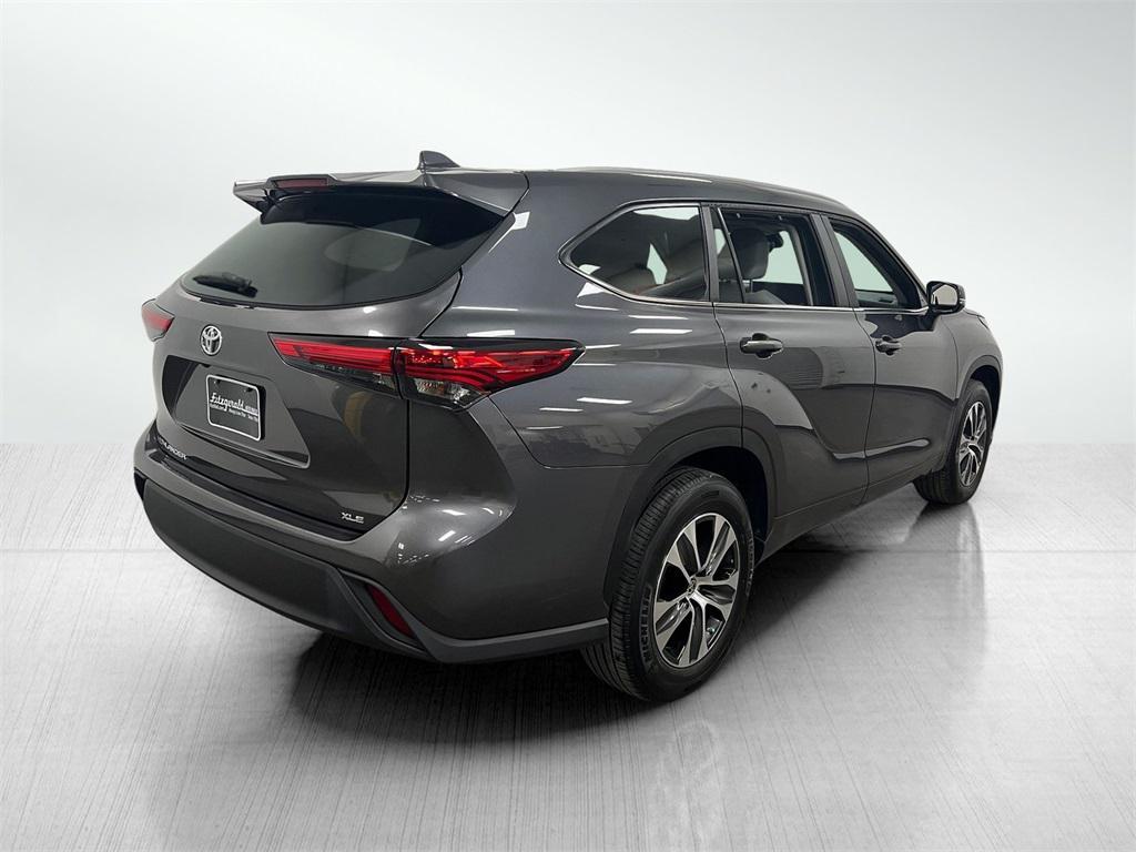used 2023 Toyota Highlander car, priced at $32,195