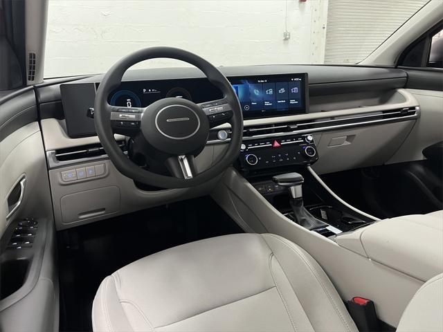 new 2025 Hyundai Tucson car, priced at $30,743