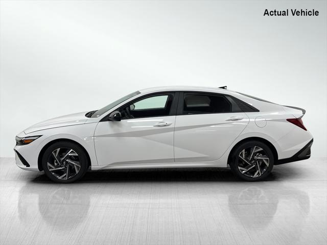 new 2025 Hyundai Elantra car, priced at $23,369