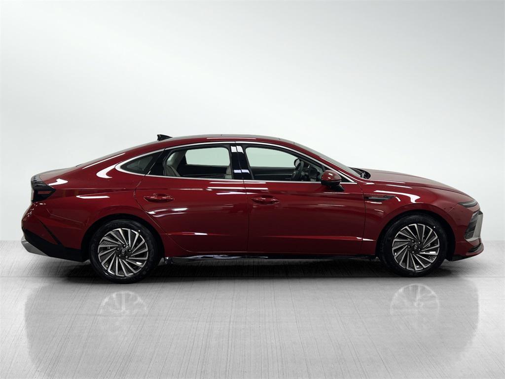 new 2025 Hyundai Sonata Hybrid car, priced at $36,941