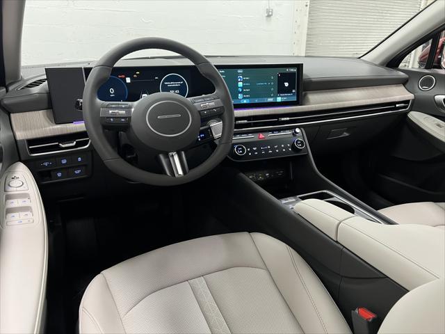 new 2025 Hyundai Sonata Hybrid car, priced at $38,191