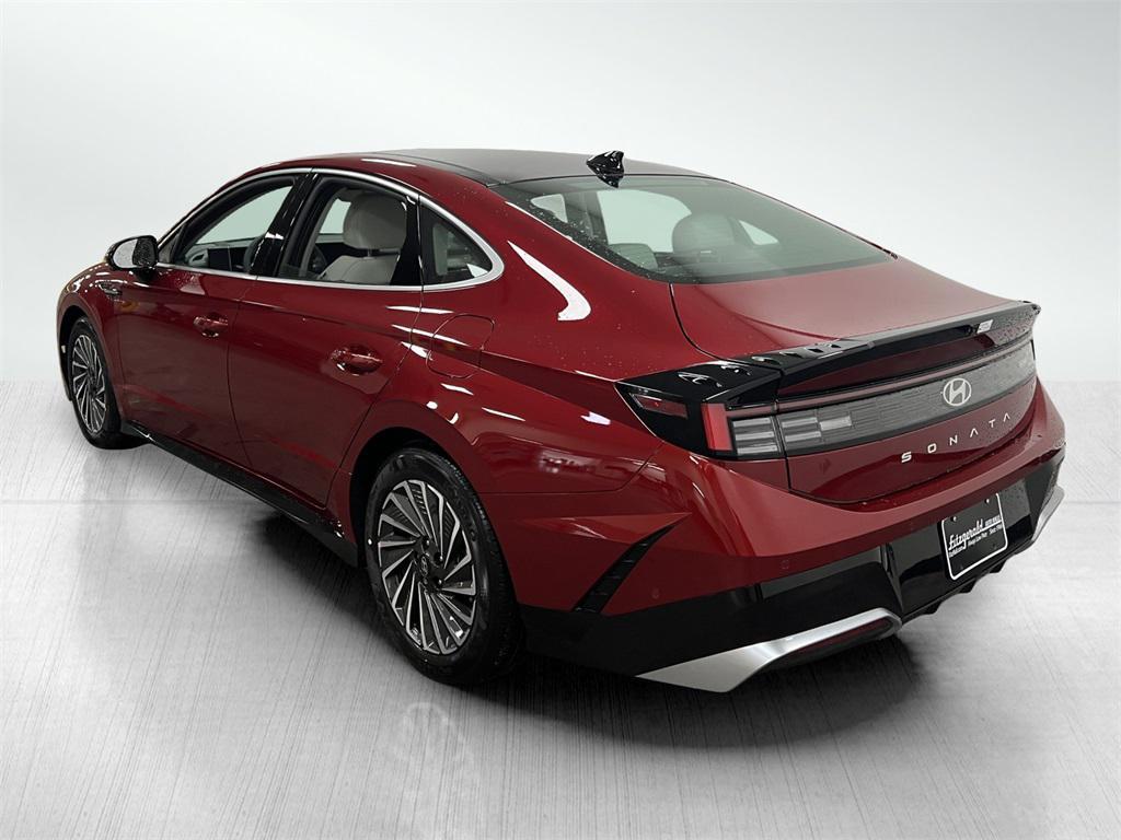new 2025 Hyundai Sonata Hybrid car, priced at $36,941