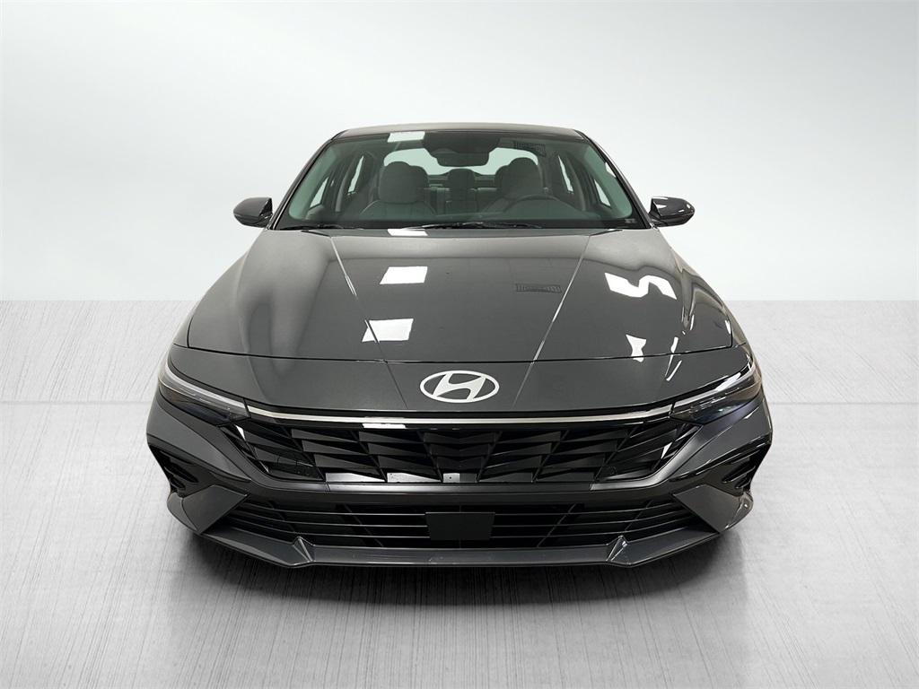 new 2025 Hyundai Elantra car, priced at $27,068