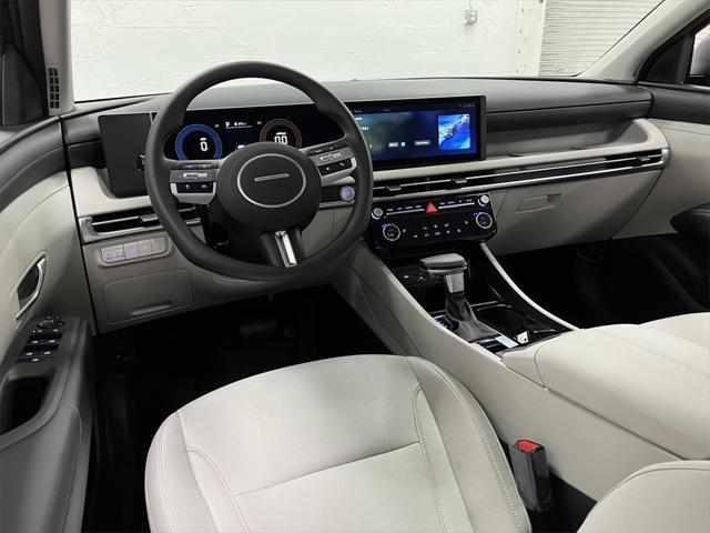 new 2025 Hyundai Tucson car, priced at $30,062