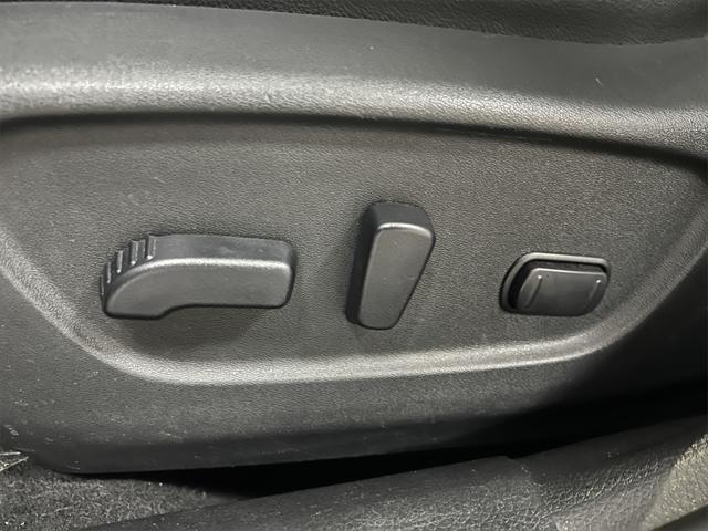 used 2018 Nissan Rogue car, priced at $13,595