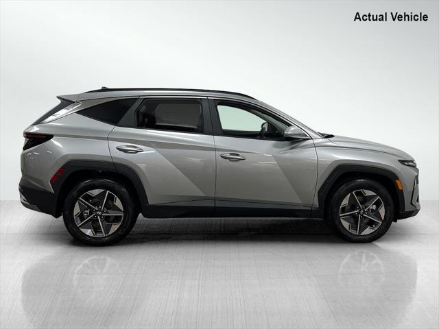 new 2025 Hyundai Tucson car, priced at $32,817
