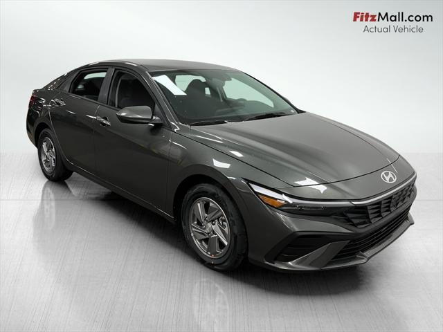 new 2025 Hyundai Elantra car, priced at $22,039