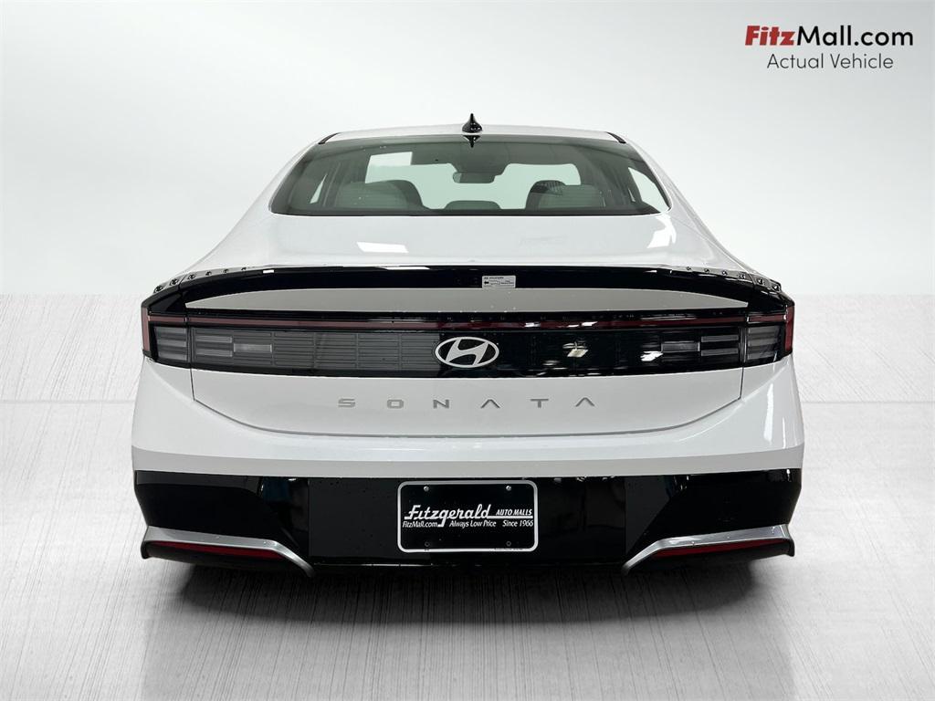 new 2025 Hyundai Sonata car, priced at $27,923
