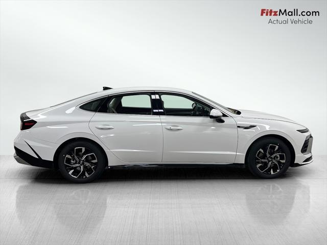 new 2025 Hyundai Sonata car, priced at $27,923