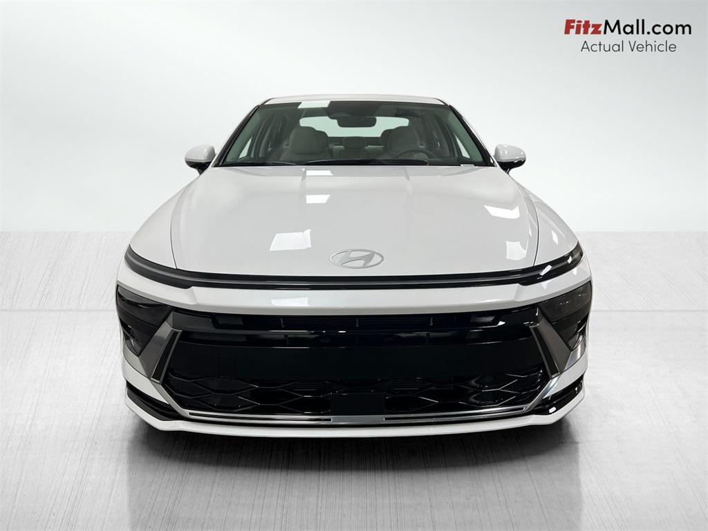 new 2025 Hyundai Sonata car, priced at $27,923